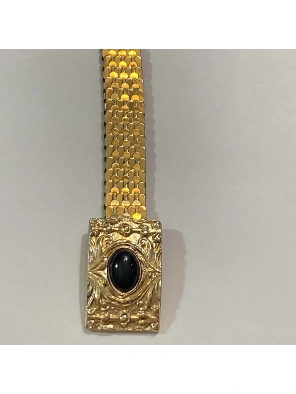 VTG, 1970s Gold Tone Stretch Belt with Black Cabochon